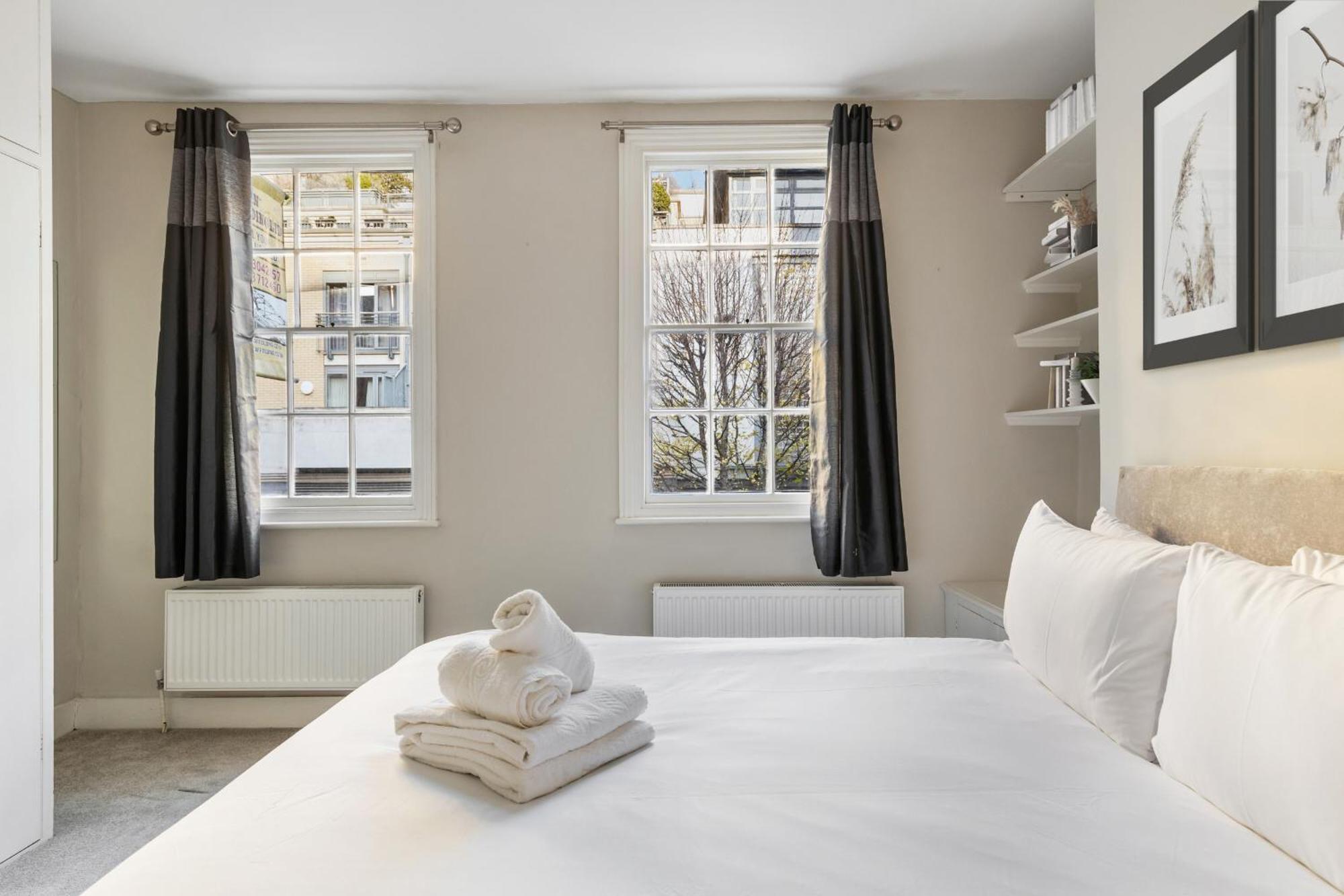 Appartement Palais Elegance By Beaumont à Londres Extérieur photo
